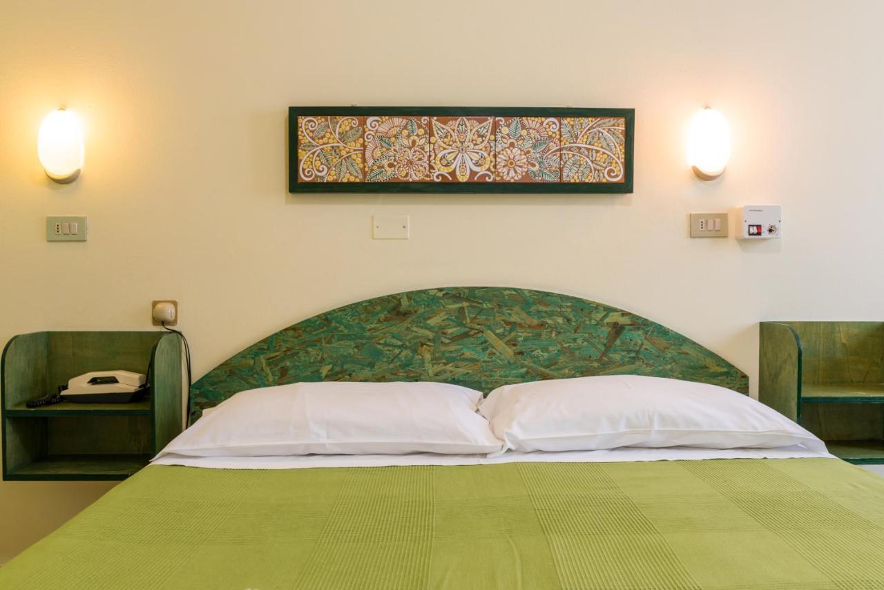 Hotel Villa Rosa 체제나티코 외부 사진
