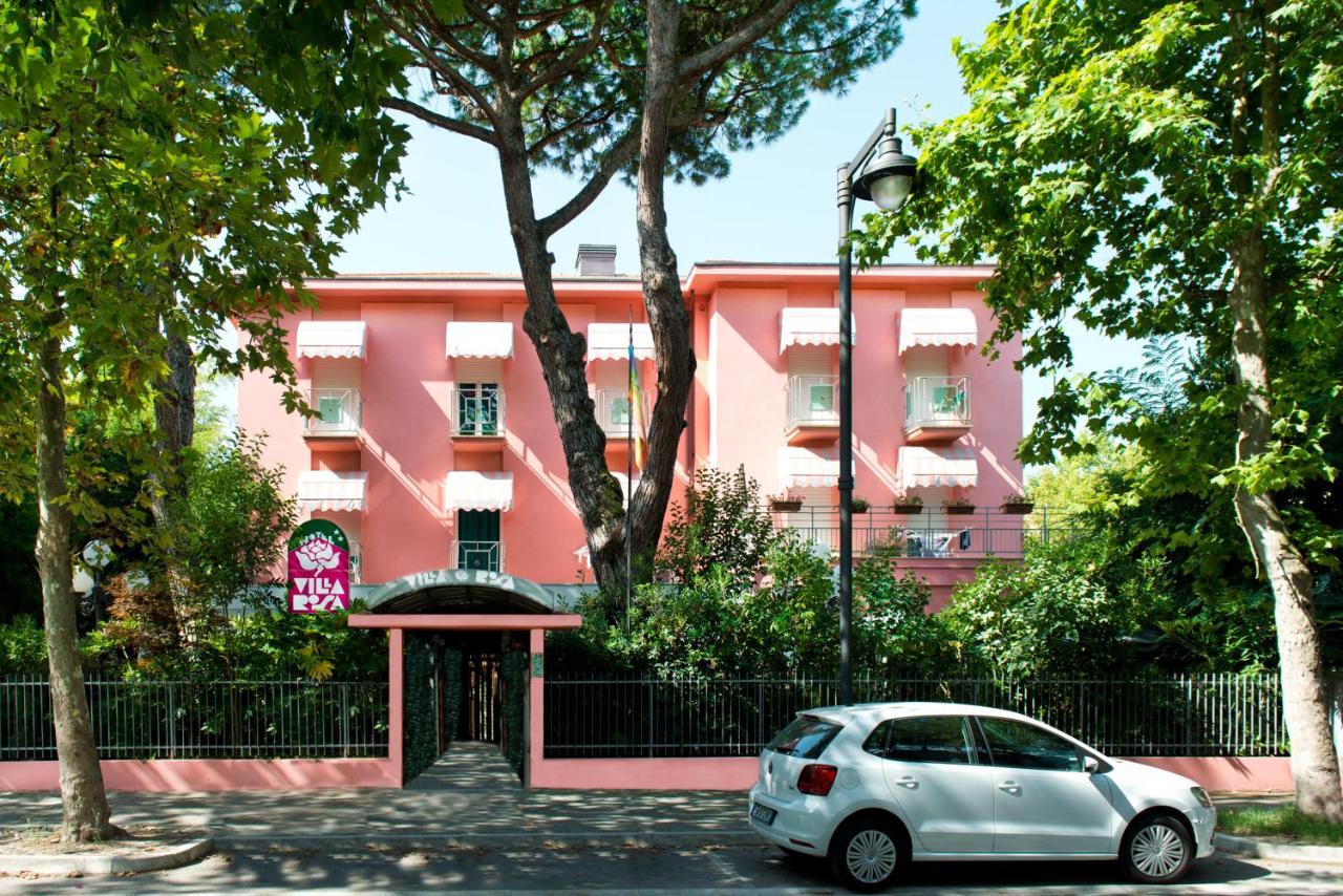 Hotel Villa Rosa 체제나티코 외부 사진
